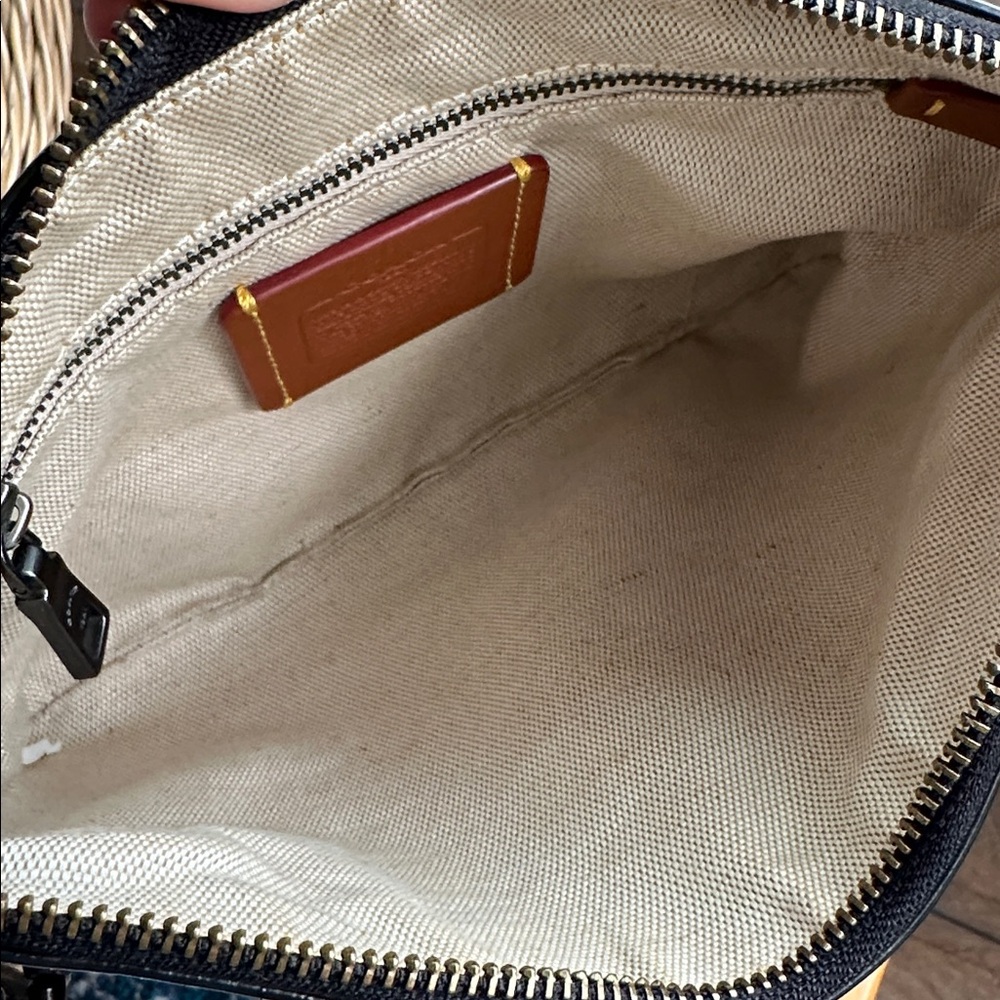 COACH Turnlock Wristlet 26 w/ Studded Rexy Varsity Patch - Picture 9 of 16